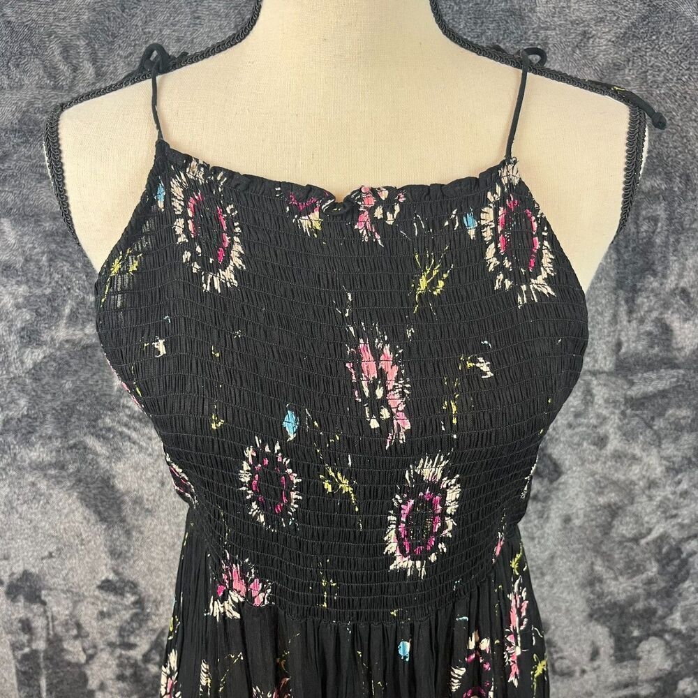 Free People intimately Garden Party Maxi Dress Tiered Smocked Women's M Black * - Picture 2 of 12
